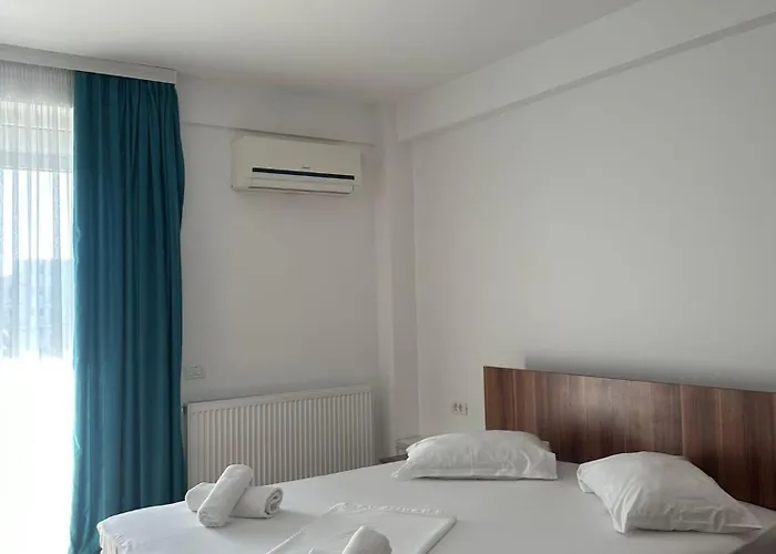 Victory Luxury アパート エフォリエ・ノルド