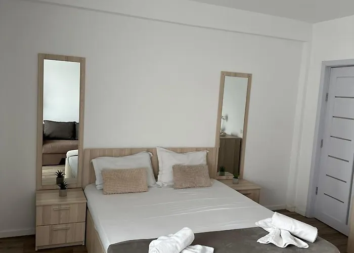 Victory Luxury アパート エフォリエ・ノルド